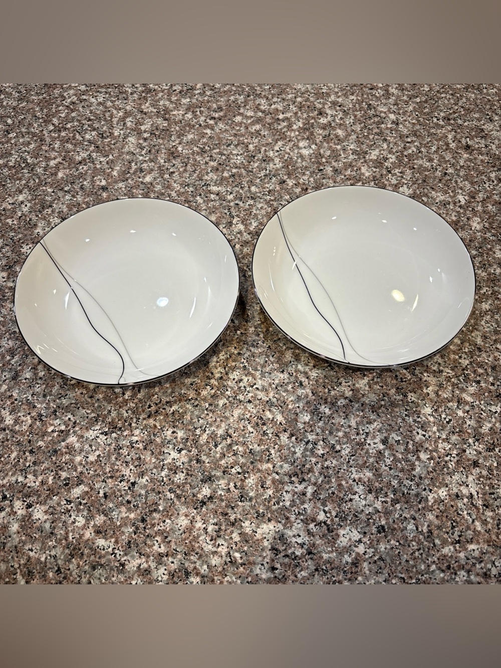 Set of 2 Mikasa Threads LAL03 7 5/8" Coupe Soup Bowls